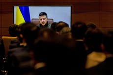 Zelenskyy pide a Japón más sanciones contra Rusia