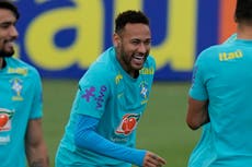 Tite espera que Neymar olvide problemas con su club