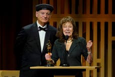 Los Oscar celebran a May, Jackson, Ullmann y Glover 