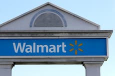 Walmart dejará de vender cigarrillos en algunas tiendas