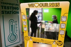 Gran Bretaña dejará de ofrecer pruebas de COVID gratis
