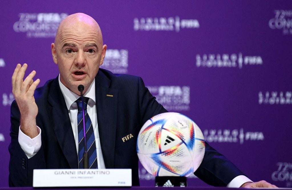 Infantino ha estado bajo un intenso escrutinio por permitir que la Copa del Mundo se haga en Qatar