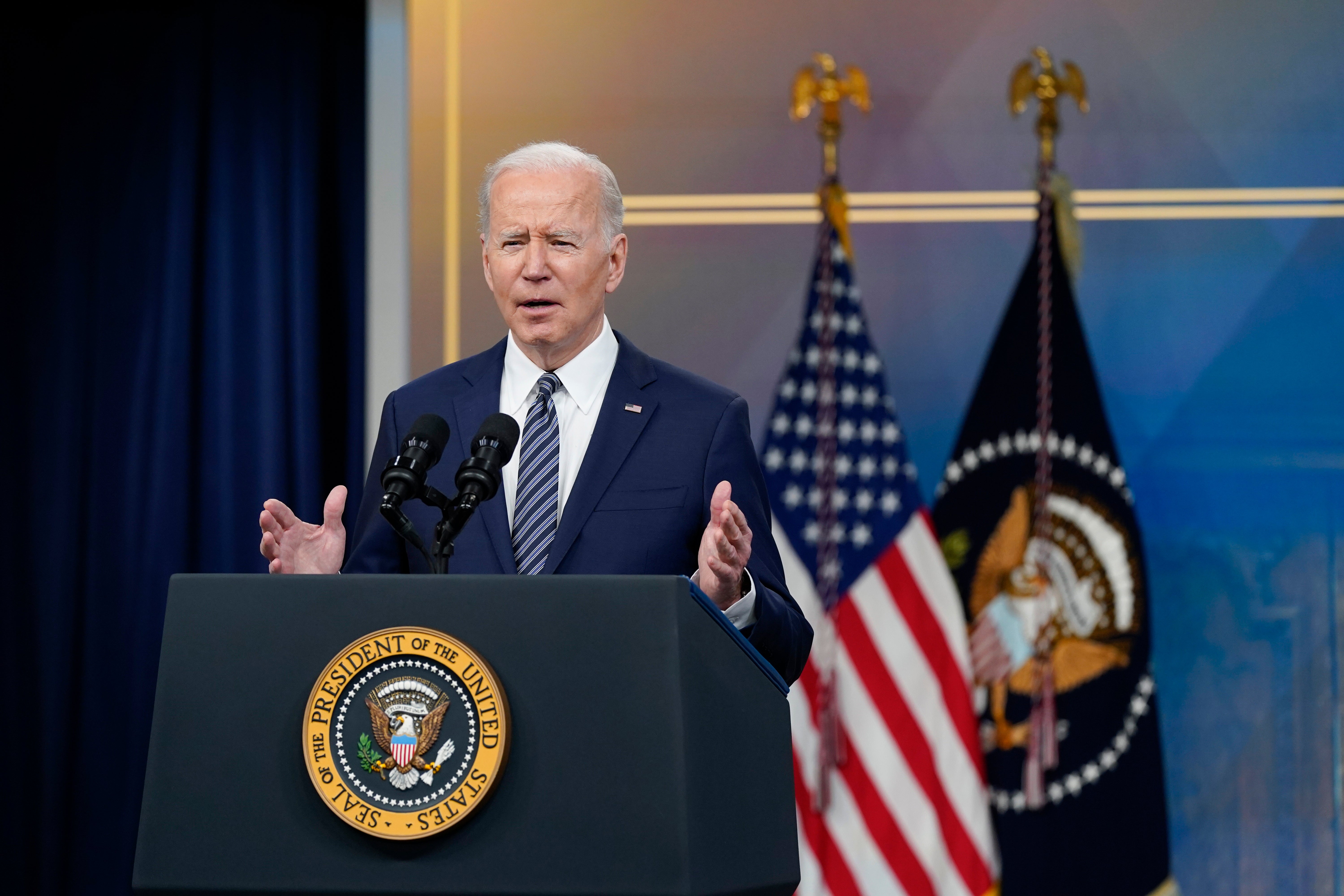 <p>Joe Biden dice que apoyará un juicio por crímenes de guerra contra Putin después de las atrocidades que cometió en Bucha </p>
