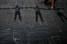 Recuerdo de las torturas persigue a veteranos de Malvinas