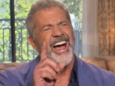Entrevista a Mel Gibson interrumpida de forma incómoda tras pregunta sobre el golpe de Will Smith a Chris Rock