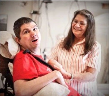 EEUU: el hombre que despertó de un coma de casi dos décadas murió a los 57 años