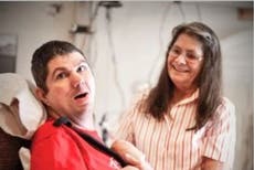 EEUU: el hombre que despertó de un coma de casi dos décadas murió a los 57 años