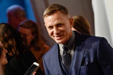 Daniel Craig contrae COVID, postergando regreso a Broadway