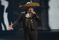 Juanes, Cuba, Blades, Bunny y Fernández ganan premios Grammy