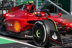 Sainz y Leclerc lideran con Ferrari prácticas para Australia