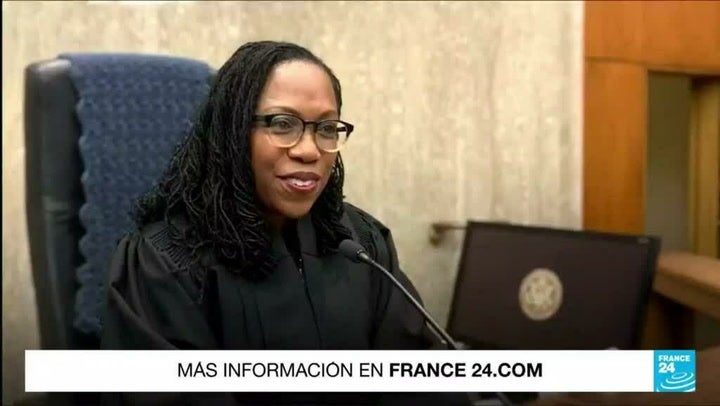 ¿Quién es, Ketanji Brown Jackson, la primera mujer negra en llegar a la Corte Suprema?