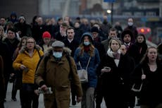Cómo vivir con el COVID, una cuestión que divide a expertos