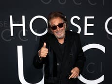 ¿Al Pacino tiene una carcasa de Shrek para el celular? Una publicación de Jason Momoa genera especulaciones