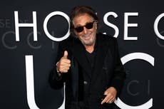 ¿Al Pacino tiene una carcasa de Shrek para el celular? Una publicación de Jason Momoa genera especulaciones