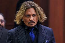 Revelan impactantes mensajes de texto de Johnny Depp sobre Amber Heard