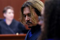 Johnny Depp y Amber Heard nos recuerdan la enajenación en torno a los juicios de celebridades