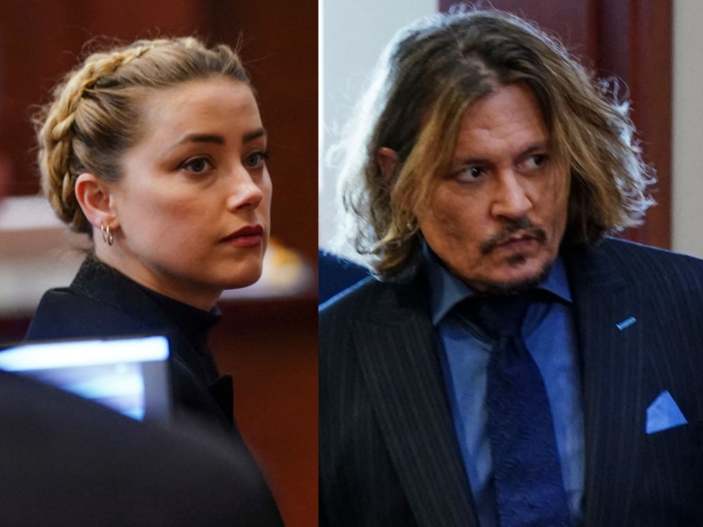Johnny Depp y Amber Heard durante su juicio de difamación el 14 de abril de 2022 en Fairfax, en Virginia