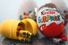 Niño se enferma gravemente tras comer huevo Kinder