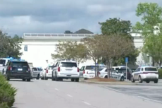 Varias personas heridas en un tiroteo en un centro comercial de Carolina del Sur, según la policía