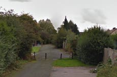 Apuñalan a un niño en una fiesta de cumpleaños cuando los vecinos escuchan “gritos” después de una “pelea”