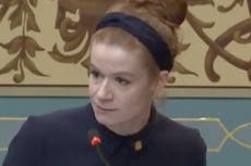 Legisladora demócrata acusa al Partido Republicano de usar “retórica del QAnon”