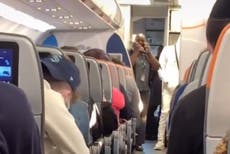 A los pasajeros de JetBlue les ofrecen $10.000 para cambiar de vuelo, pero todos se niegan