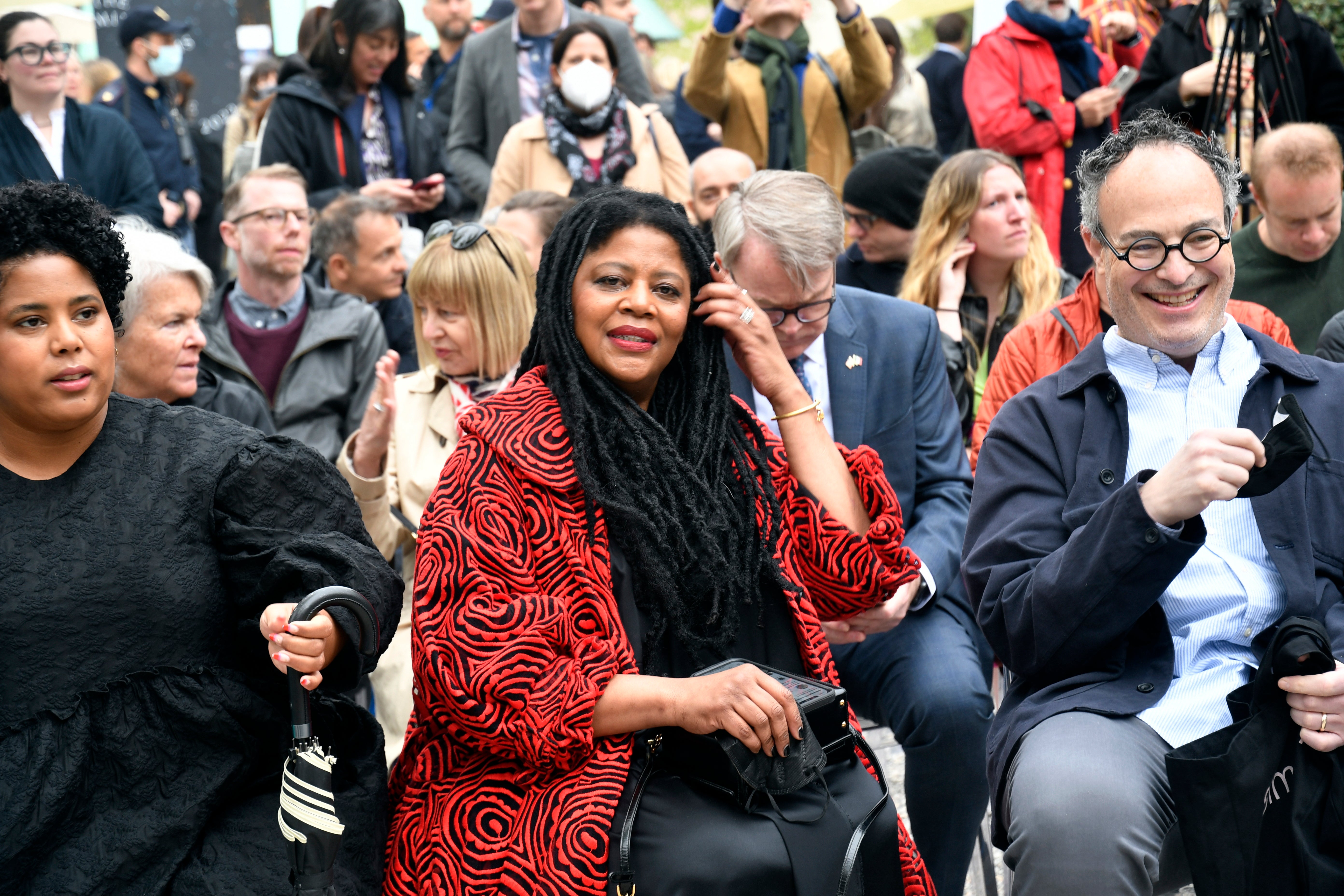 VENECIA-SIMONE LEIGH