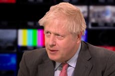 Putin podría retirarse de Ucrania debido a su “enorme” popularidad en Rusia, dice Boris Johnson