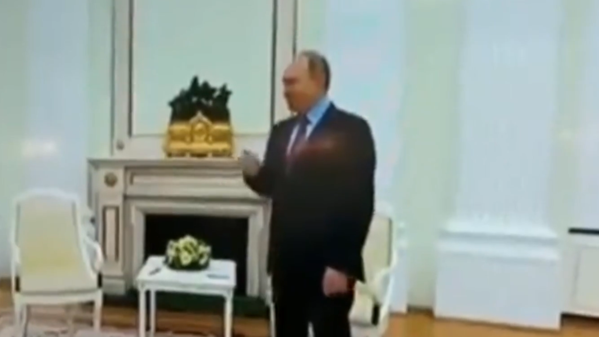 Rumores sobre cáncer de Putin crecen tras signos de mala salud, informe sugiere que podría entregar el poder