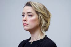 Amber Heard despide a su equipo de relaciones públicas por “malos titulares” días antes de testificar