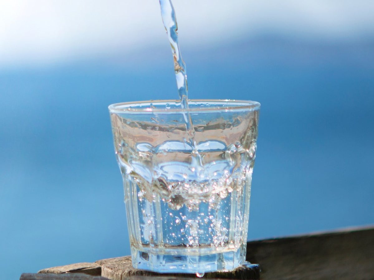 Convierten agua de mar en agua potable en menos de 30 minutos con