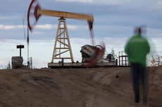 AP EXPLICA: ¿Qué pasaría si Europa prohíbe el petróleo ruso?