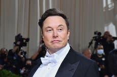 Elon Musk y Twitter son demandados para retrasar la compra por $44 mil millones