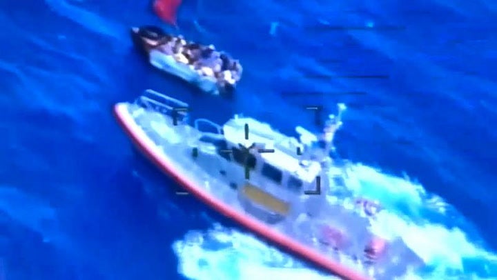 Interceptan embarcación con 49 cubanos a bordo cerca de Florida