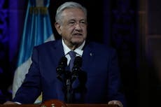 Presidente de México critica a EEUU en gira centroamericana