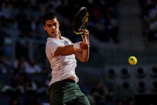 Alcaraz elimina a Nadal en Madrid; va a final ante Djokovic