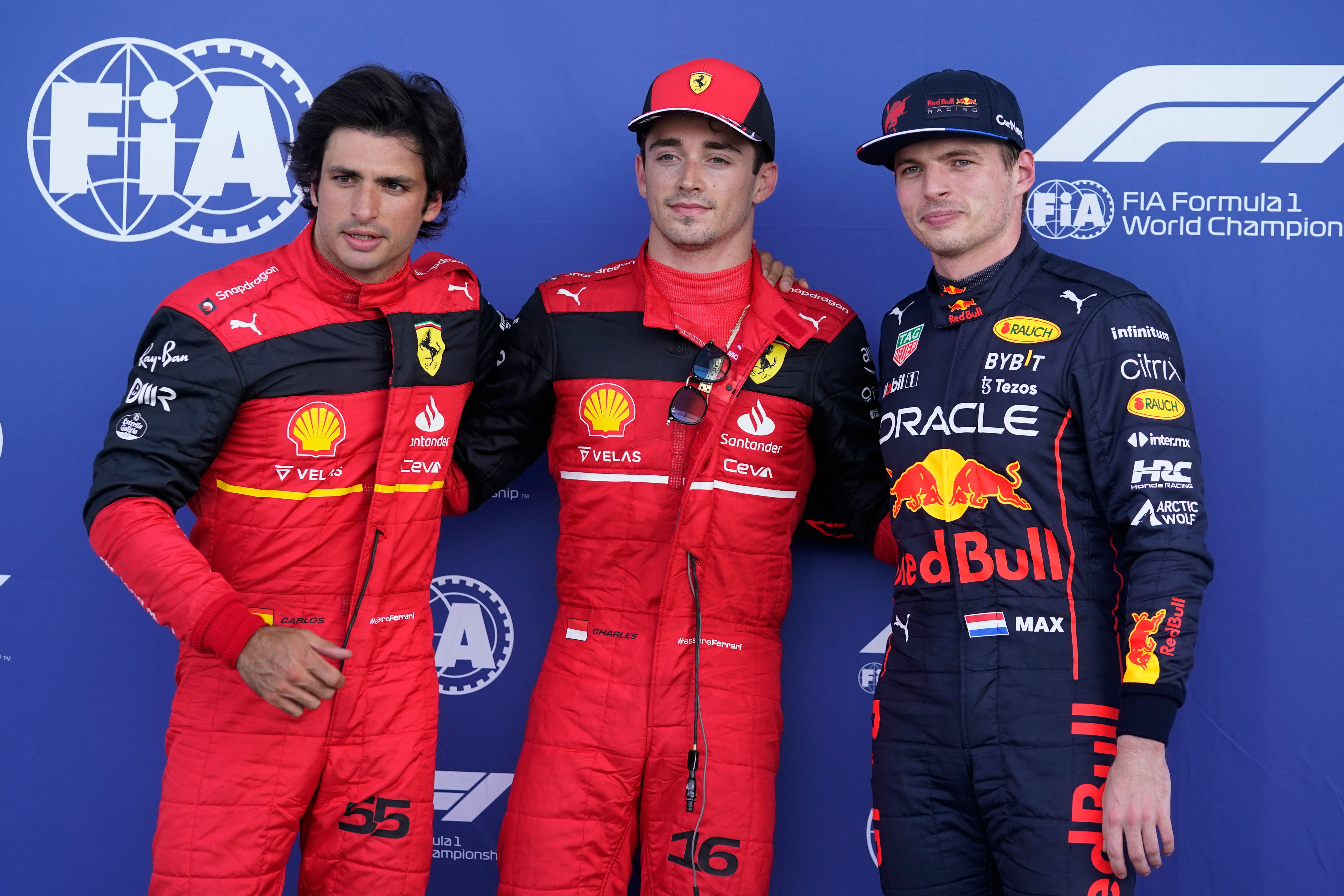 Charles Leclerc superó a Carlos Sainz y Max Verstappen en la clasificación