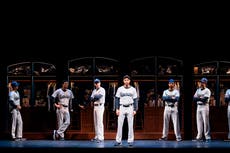 Video no autorizado de actor desnudo indigna a Broadway