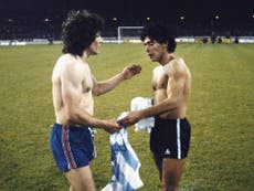 El valioso dorsal 10: en busca de las camisetas icónicas de Diego Armando Maradona