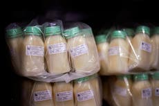 EEUU: Escasez de fórmula genera interés en bancos de leche