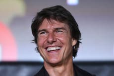 Tom Cruise “provocó un caos absoluto” en las celebraciones del Jubileo de la Reina, según Phillip Schofield
