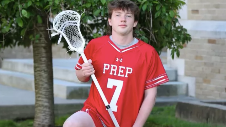 Connecticut: arrestan a adolescente en relación con el apuñalamiento fatal de un jugador de lacrosse