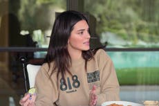 Kendall Jenner critica a Scott Disick por “villanizar” a su familia