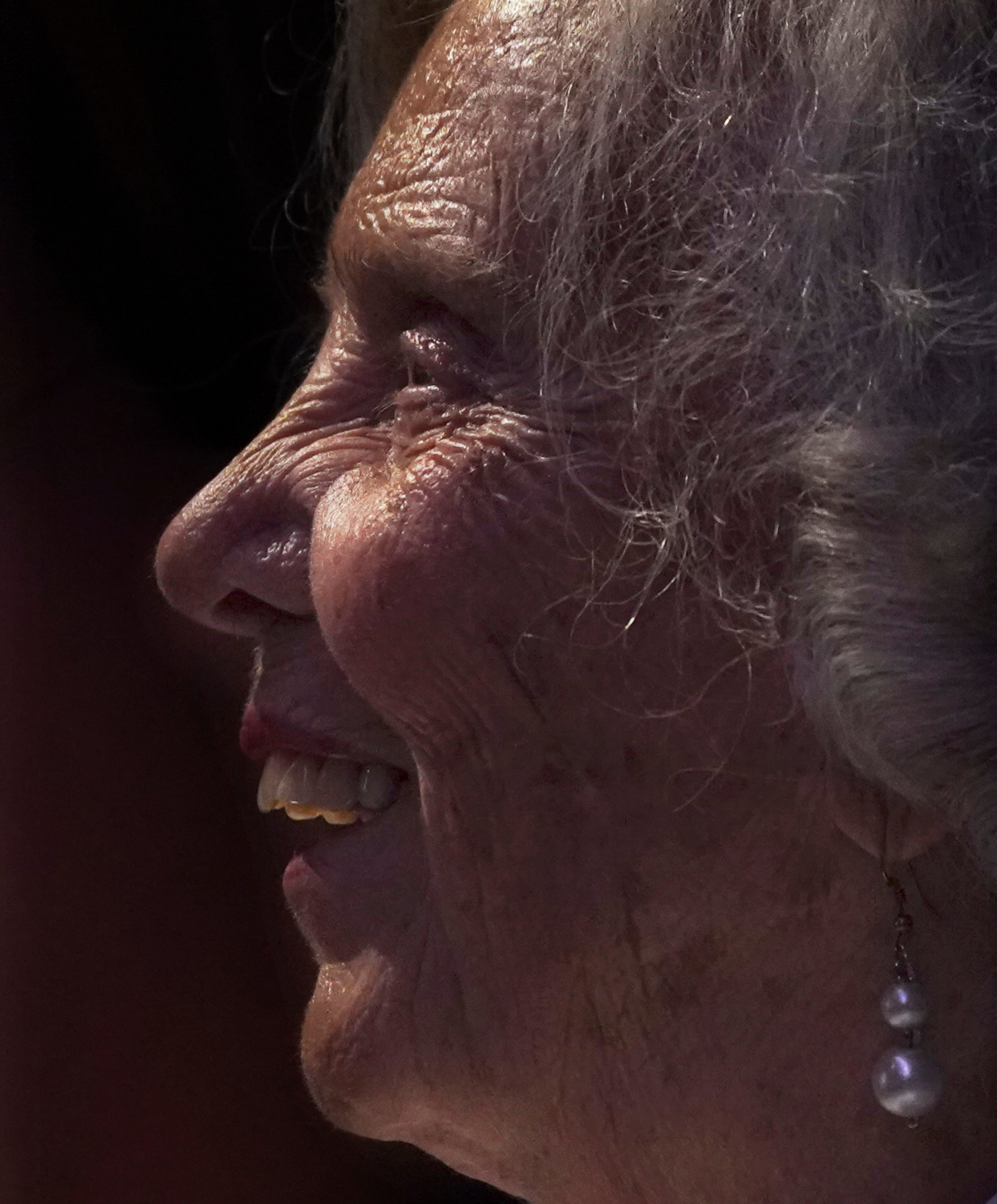 ELENA PONIATOWSKA
