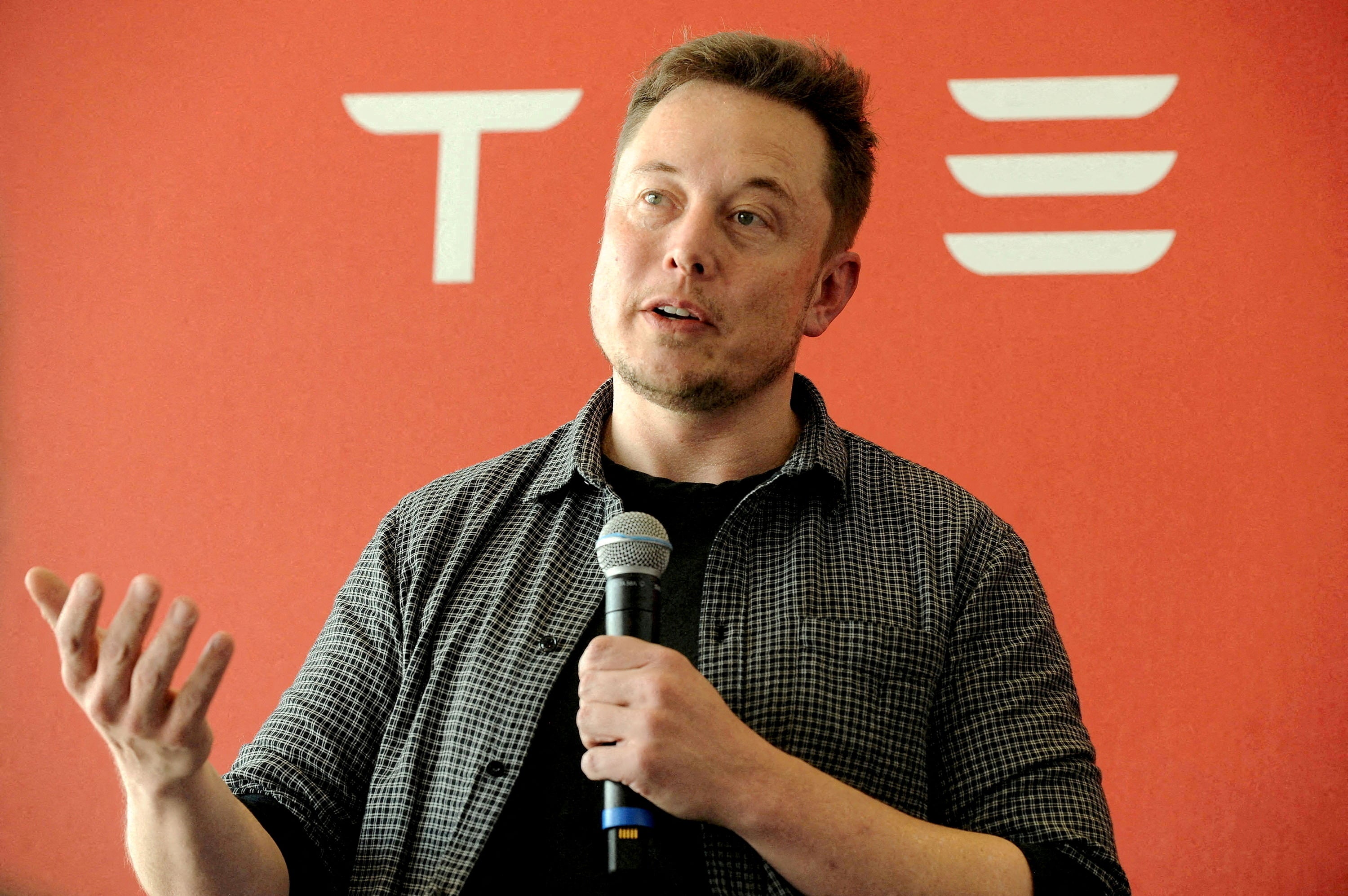 Elon Musk rechaza las acusaciones en su contra y dice que son “falsas”
