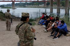 ¿Qué significa la eliminación del Título 42 para los que quieren pedir asilo para entrar a Estados Unidos?