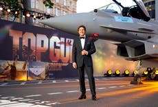 "Top Gun" y Tom Cruise vuelven a la zona de peligro
