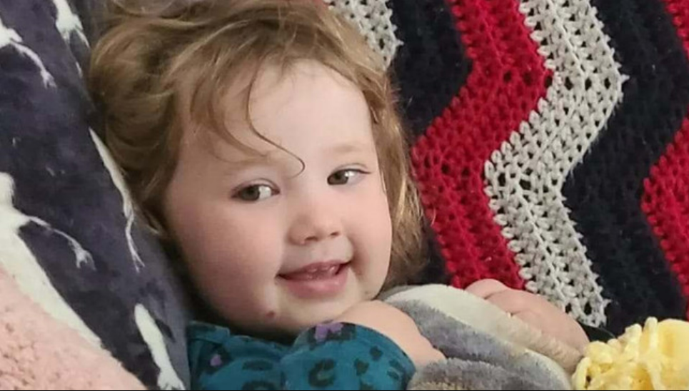 Octavia Jean Huber-Young, de dos años, fue supuestamente asesinada por su tío Andrew Huber-Young, durante un trágico tiroteo en Maine
