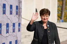Directora de FMI dice que no prevé una recesión global