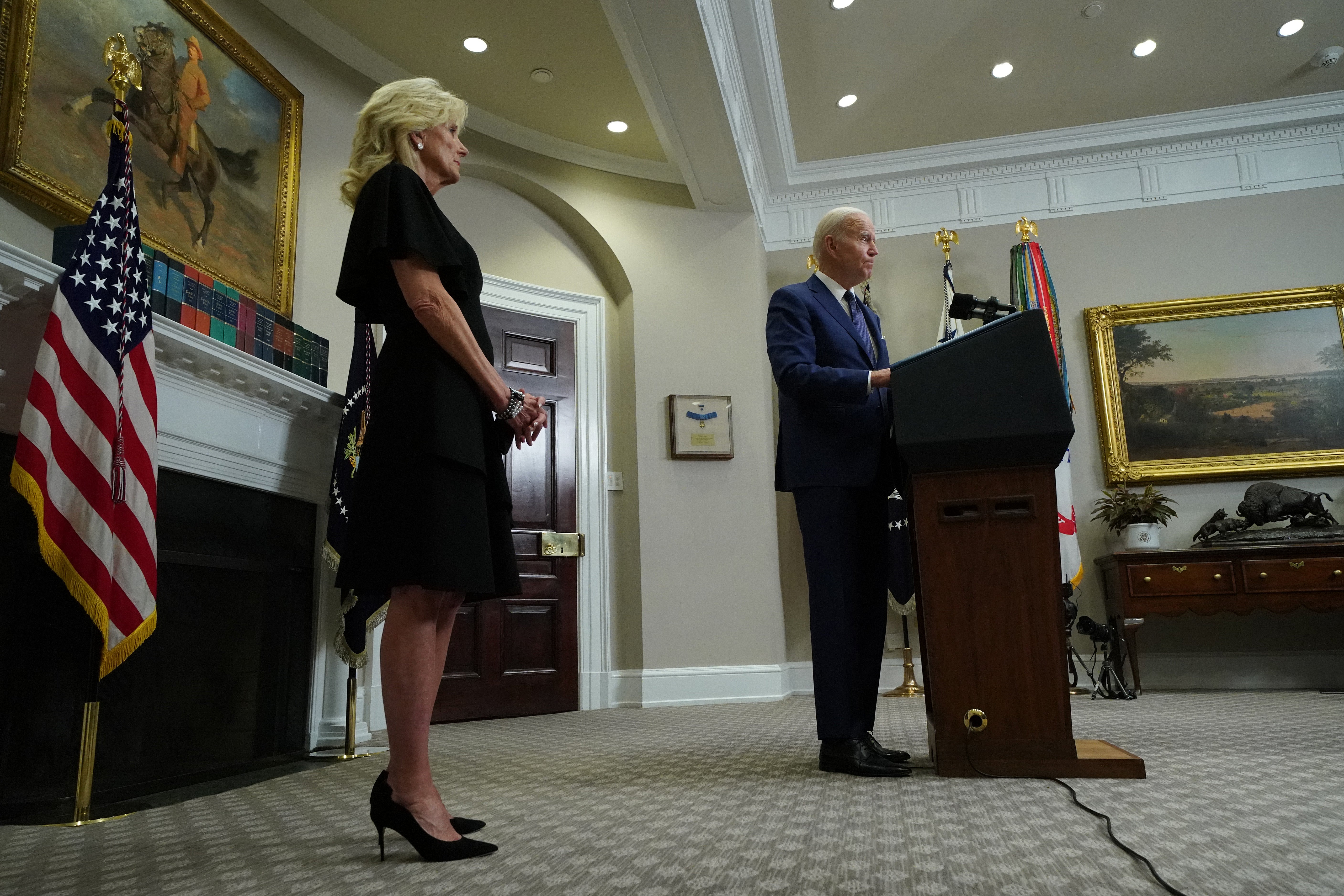 Biden planea visitar Texas tras tiroteo en escuela de Uvalde